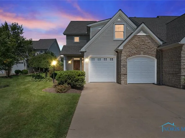 452 Bay Breeze Dr #A, Sandusky, OH 44870