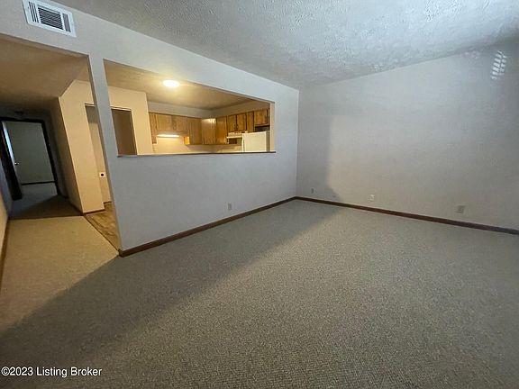 2nd image of 3979 Scenic Trl APT 6