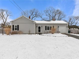 30 Canna St, Warwick, RI 02888