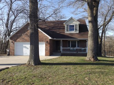 32700 Irish Ln, Brighton, IL, 62012