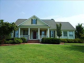 1st image of 604 Breckenwood Dr