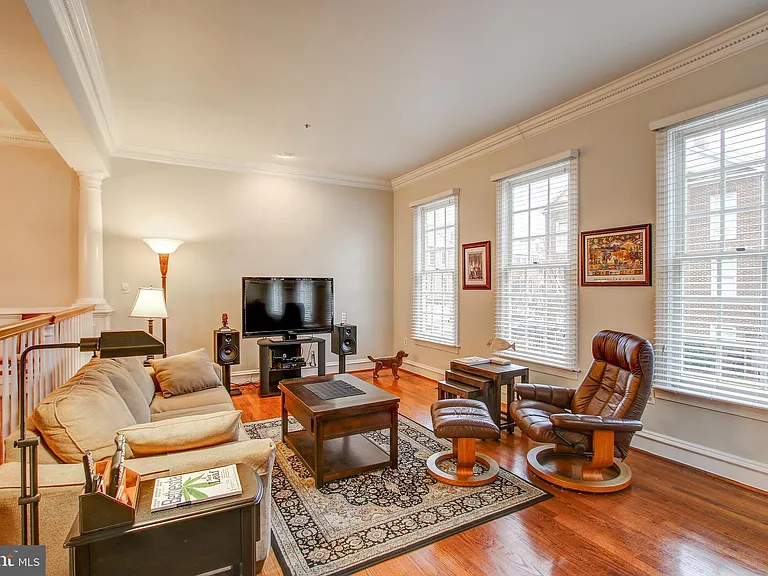 9700 Whitley Park Pl #Townhouse 19 — Photo 8