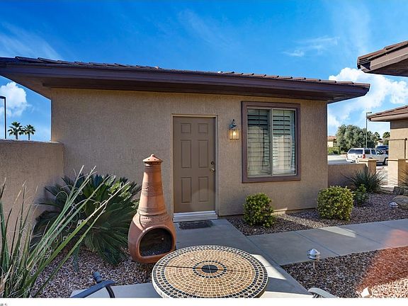 3rd image of 16456 W Juniper Ct
