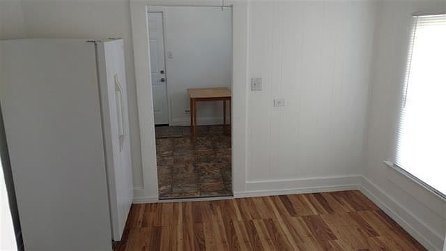 2nd image of 1415 W 10th St
