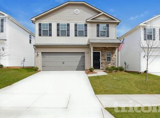 139 Spring Knoll Dr, Charlotte, NC 28262