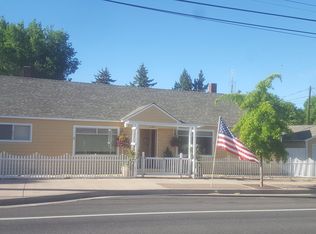 1135 SW Glacier Ave UNIT 1, Redmond, OR 97756