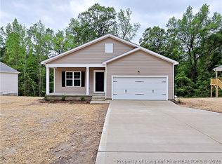 331 Appaloosa Dr, Spring Lake, NC 28390
