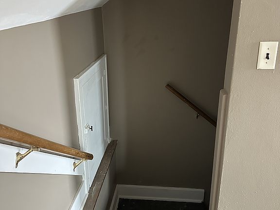 4th image of 1229 W North St #2