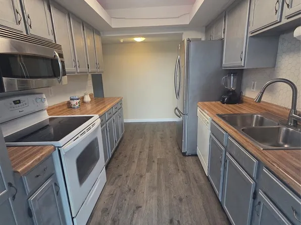 801 Three Islands Boulevard #409, Hallandale Beach, FL 33009