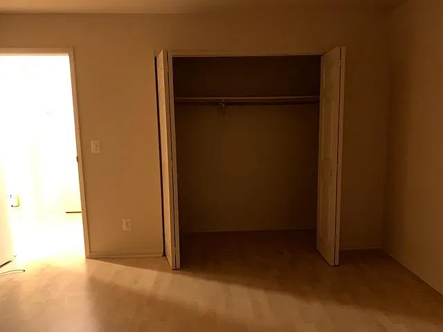 Building Photo - 613 Cricket Ln