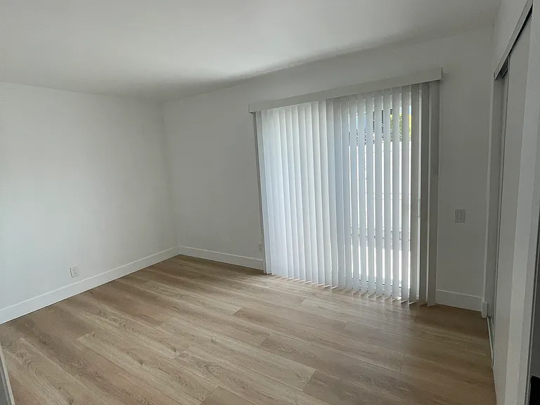 1201 Beechwood St #96-1221 — Photo 16