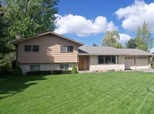 1976 Scarpelli St, Walla Walla, WA 99362