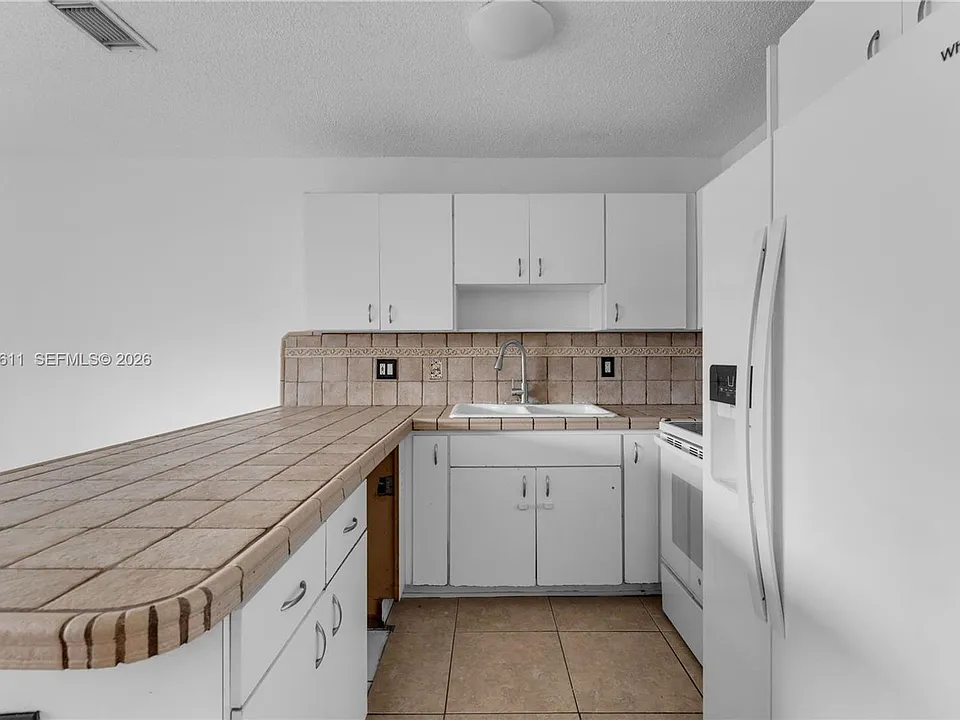 6350 SW 139th Ave #6350
