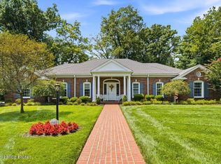 2902 Falmouth Dr, Louisville, KY 40205