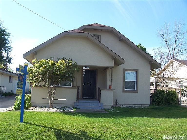 900 W Lockeford St, Lodi, CA 95240 Zillow