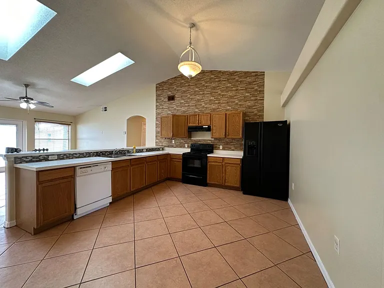 857 Blanc Ct — Photo 14