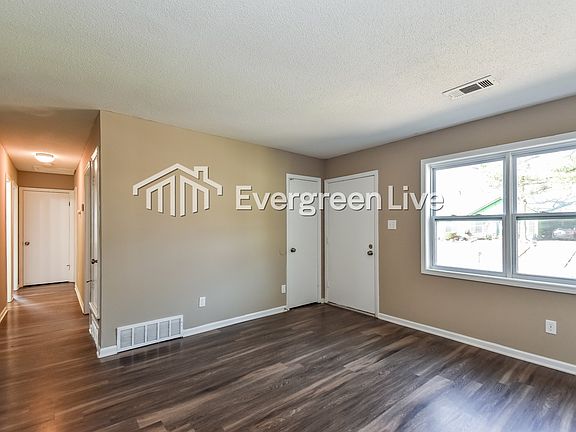 4th image of 4998 Cedar View Rd