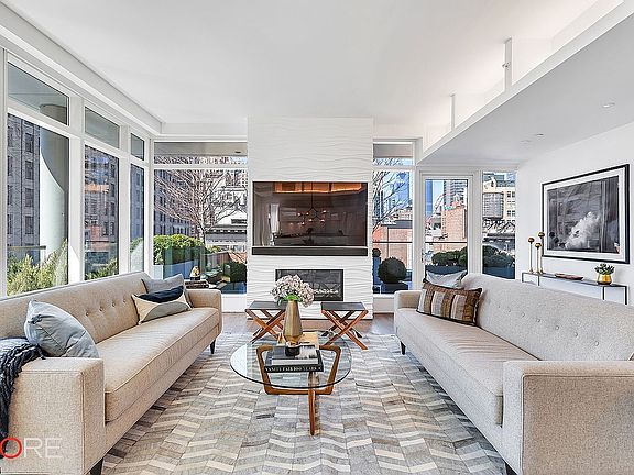 2nd image of 241 5th Ave Unit Penthouse 15
