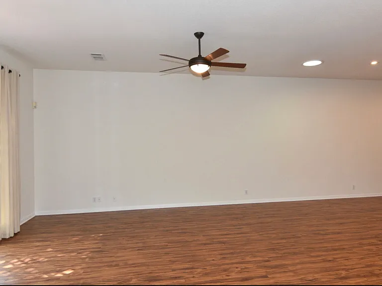 15001 Calaveras Dr — Photo 9
