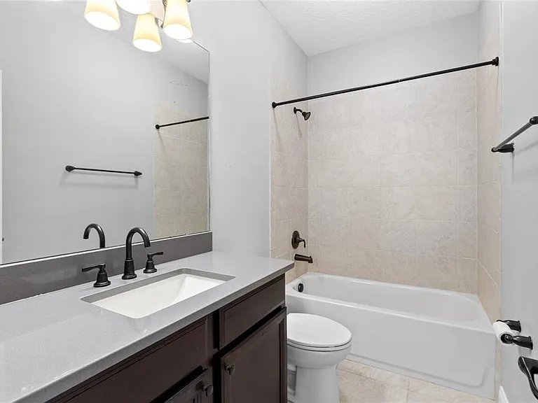 8631 Laureate Blvd — Photo 20