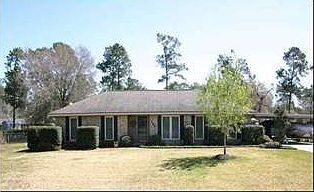 1st image of 752 Apache Dr