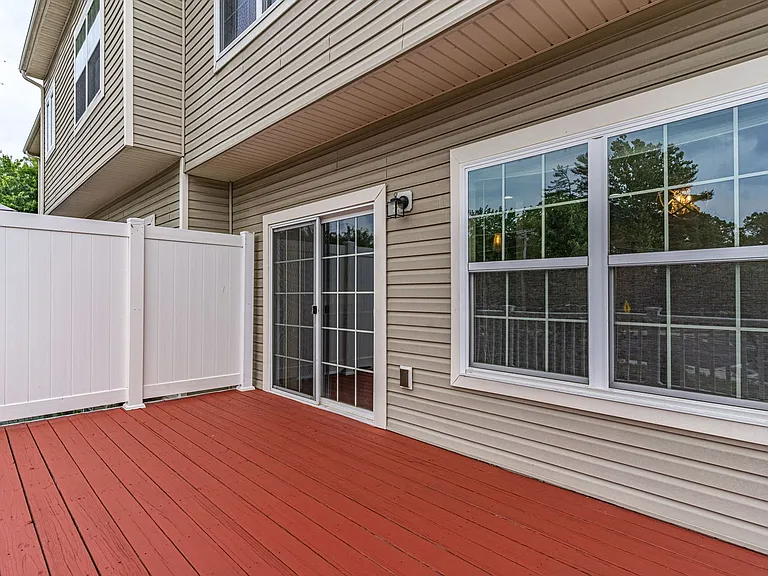 2895 Sedgemore Pl — Photo 17