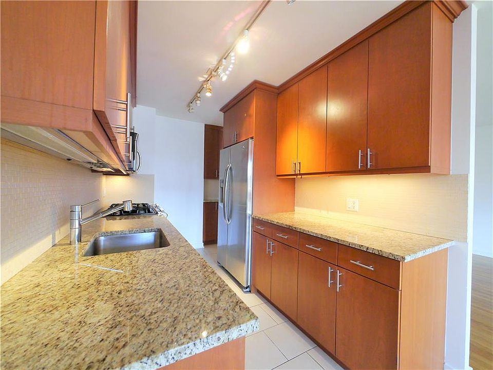 1st image of 765 Amsterdam Ave APT 9A