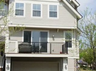 8347 Townsend Dr, Eden Prairie, MN 55344