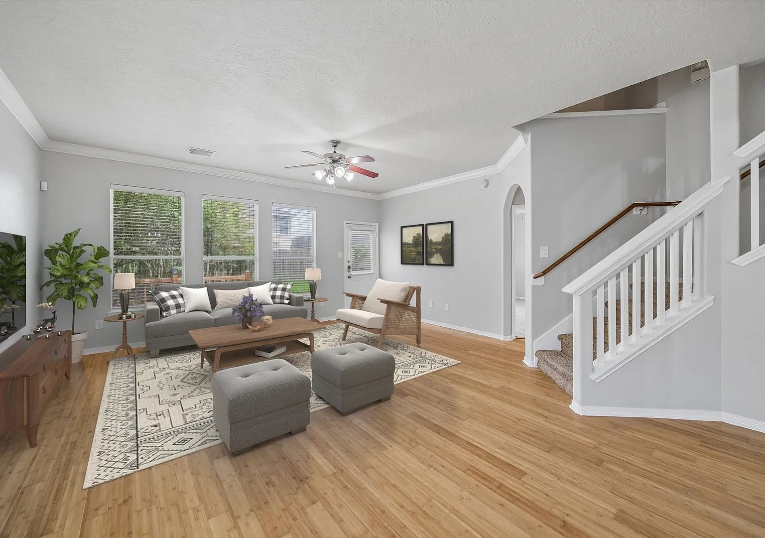 Move-in Ready Home for Lease in Crosby Area! — Photo 4