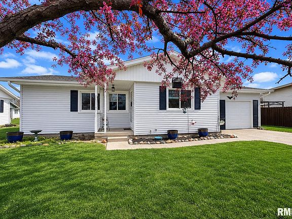 3rd image of 5409 N Arrow Dr