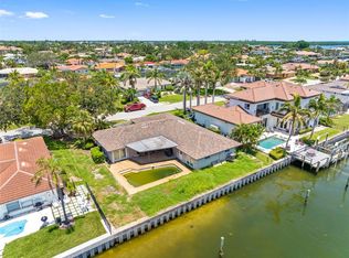 1962 Hawaii Ave NE, Saint Petersburg, FL 33703