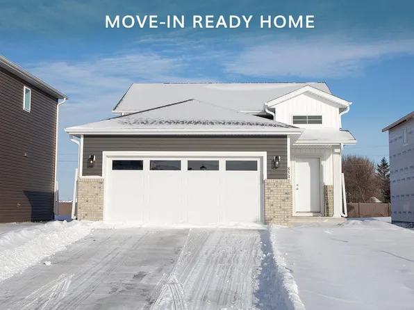 854 1st Ave S, Fargo, ND 58104