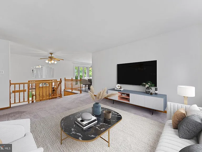 13501 Kelmont Ct — Photo 4