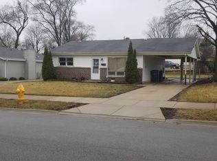 24 N Grant Dr, Addison, IL 60101