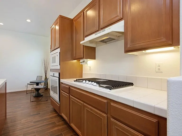 43625 Parkway Esplanade E — Photo 27