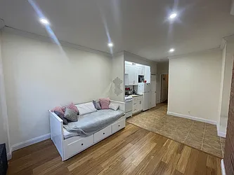 Rented by Meraki Realty LLC