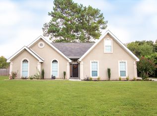 213 Loxley Dr, Warner Robins, GA 31088