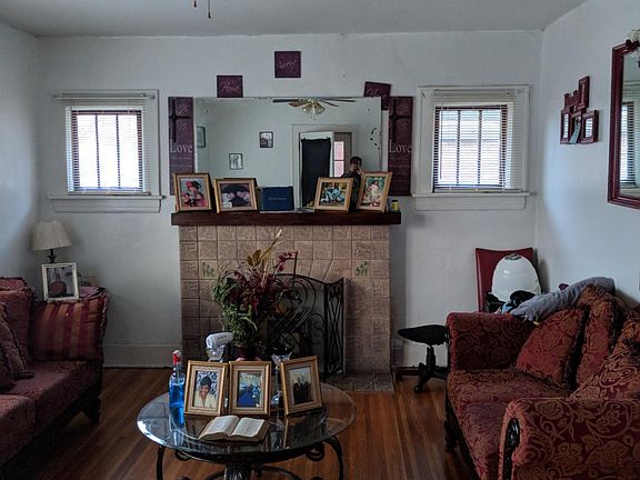 Living Room - Tenant Furnished Example
