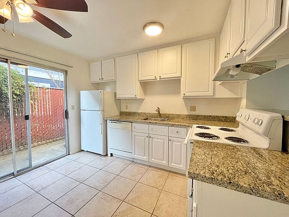 4th image of 1721 W St APT 2