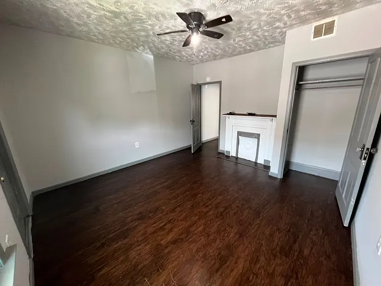 3926 Decoursey Ave — Photo 2