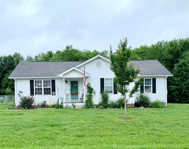 77 Bent Tree Ln, Scottsville, KY, 42164