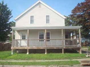 35 Thurston Ave #1, Newport, RI 02840