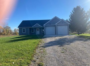 8085 Smiths Creek Rd, Wales, MI 48027