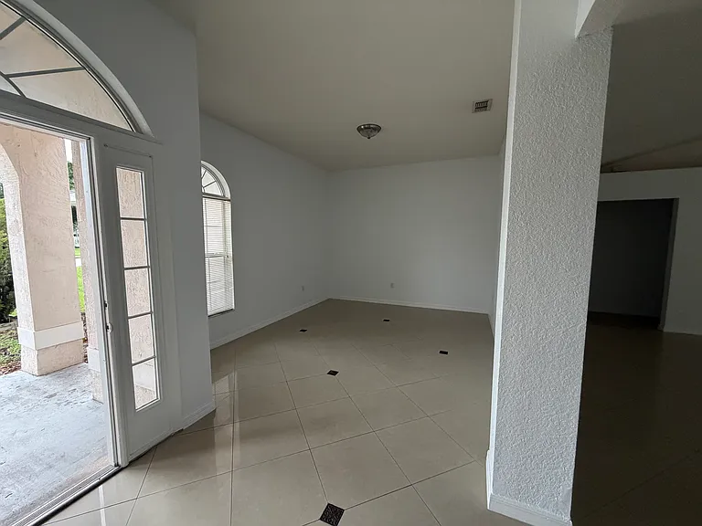 6759 Krenson Oaks Cir — Photo 6