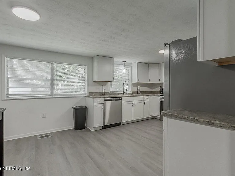 1059 Little Ruth Rd — Photo 9