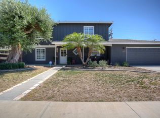 2035 Calvert Ave, Costa Mesa, CA 92626