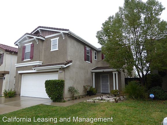 2nd image of 13181 La Tierra Way