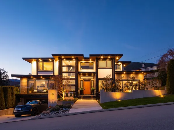 908 Beaconsfield Rd, North Vancouver, BC V7R 1S8