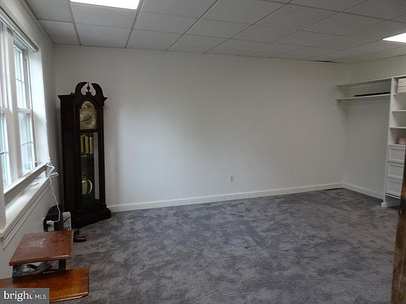 3rd image of 120 Delaware St APT A