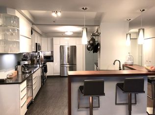 1300 Crystal Dr APT 1401S, Arlington, VA 22202